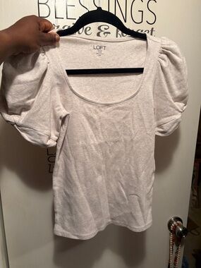 LOFT Cream Puff-Sleeve Scoop Neck Short Sleeve Top